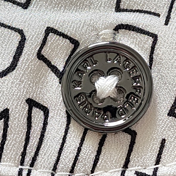 Karl Lagerfeld Paris Road Map Design Women's Shirt.   Size M - Picture 10 of 13